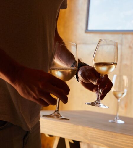 Hvidvin til maden: Riesling, Chardonnay eller Sauvignon Blanc?